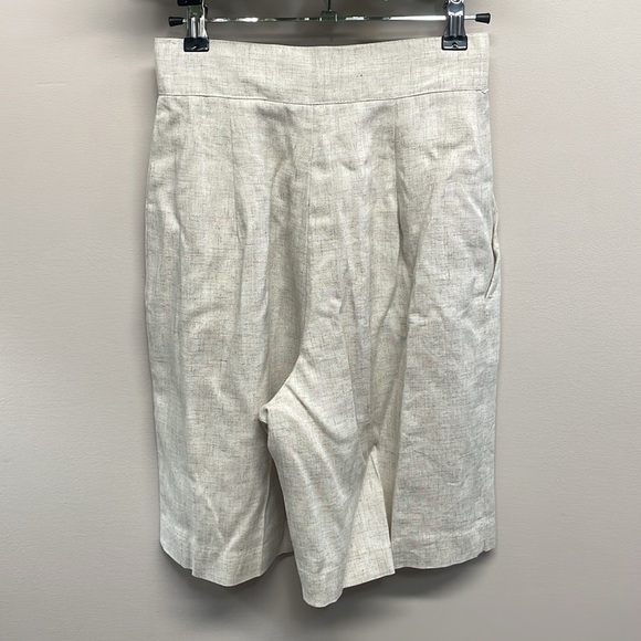 Vintage High Waist Pleated Linen Blend Flax Shorts in Size 3 - Picture 2 of 10